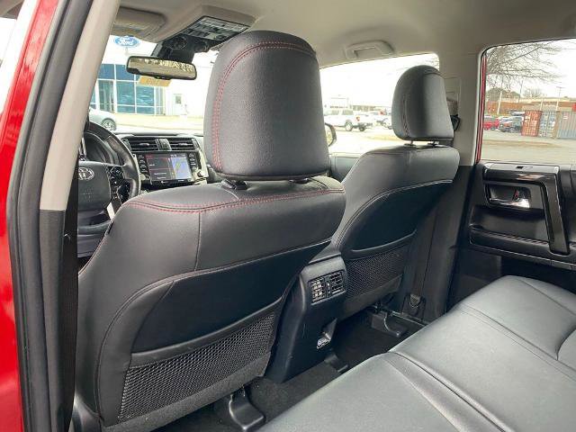 Used 2024 Toyota 4Runner TRD Off-Road Premium AWD/4WD image 28