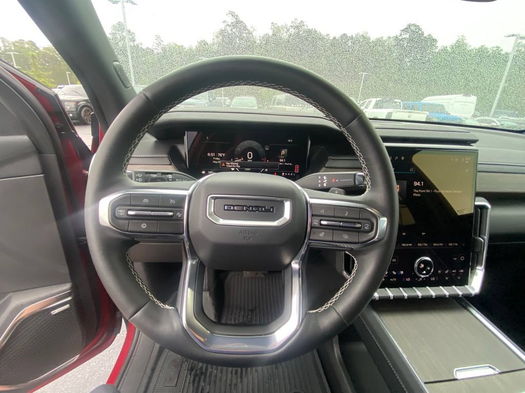 Used 2025 GMC Acadia Denali w/ LPO, Floor Liner Package AWD/4WD image 13