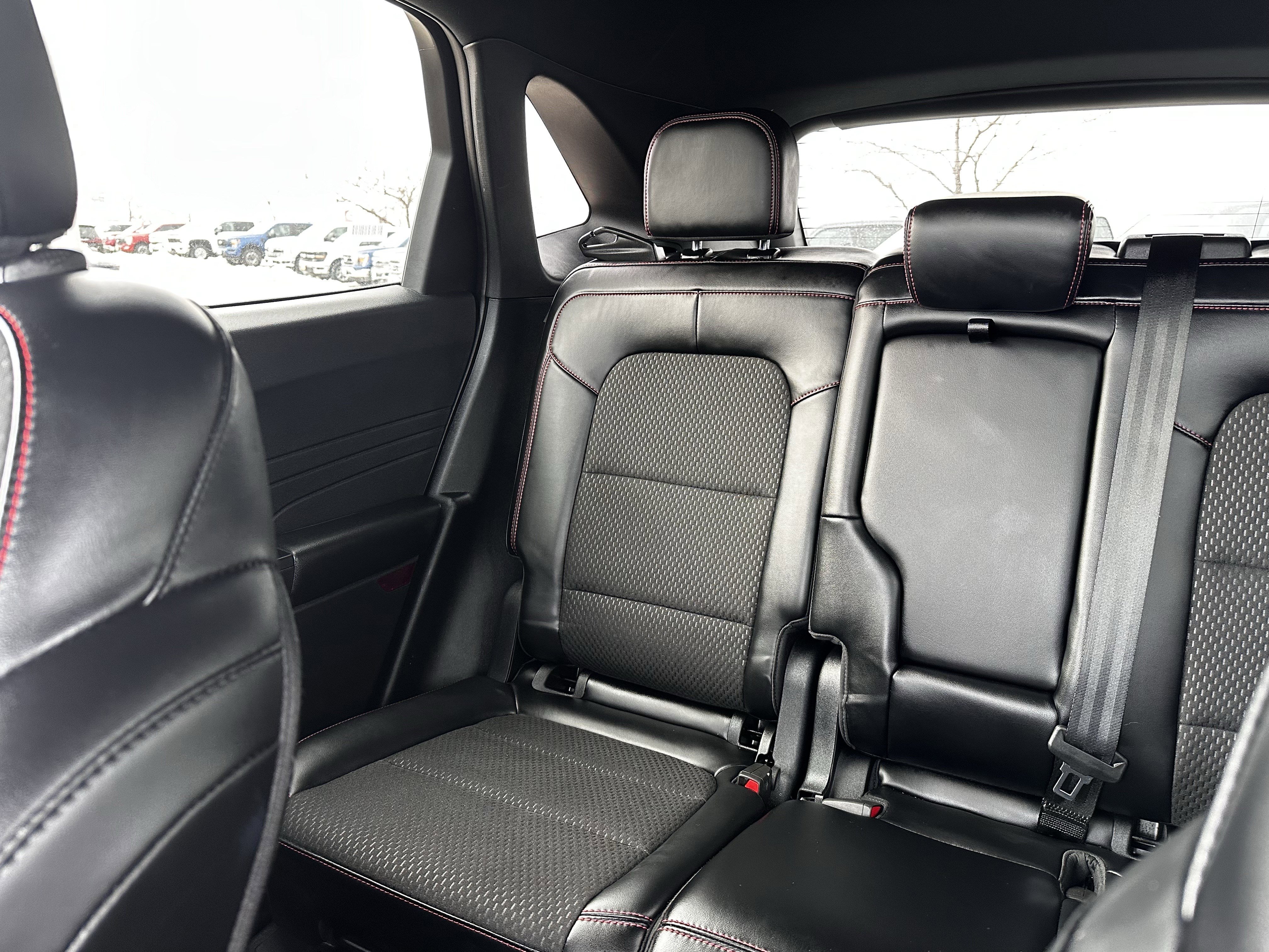 Certified 2025 Ford Escape ST-Line image 12