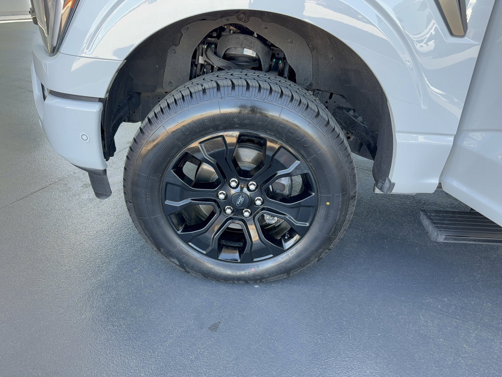 Certified 2023 Ford F150 Platinum w/ Equipment Group 701A High image 42