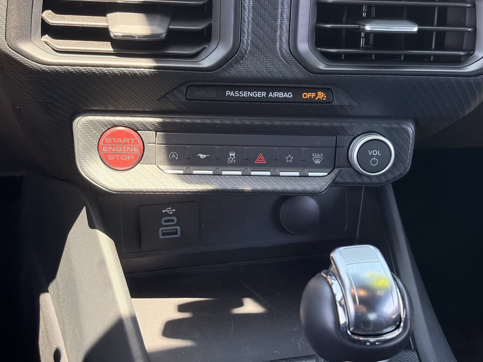 Certified 2024 Ford Mustang GT RWD image 22
