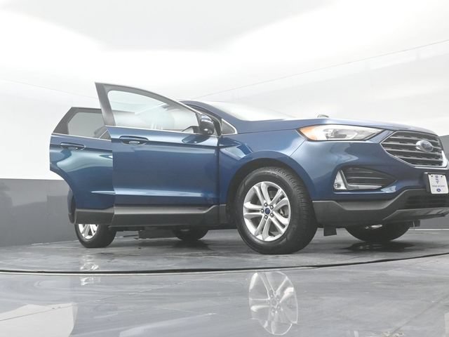 Certified 2020 Ford Edge SEL w/ Convenience Package AWD/4WD image 32