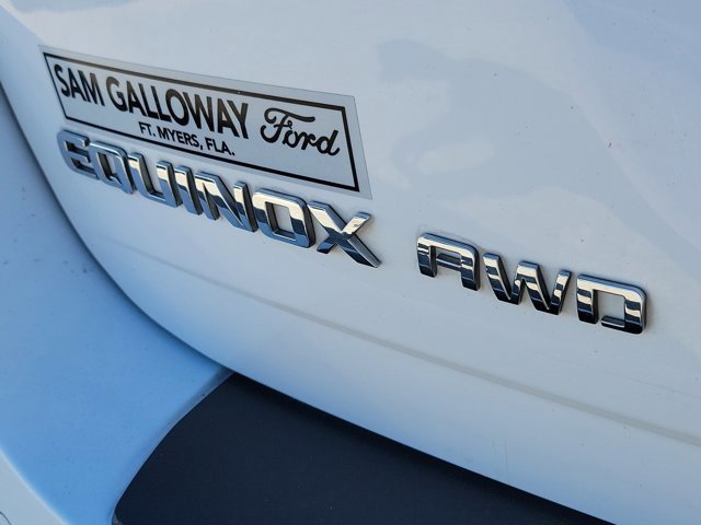 Used 2017 Chevrolet Equinox Premier w/ Enhanced Convenience Package image 11