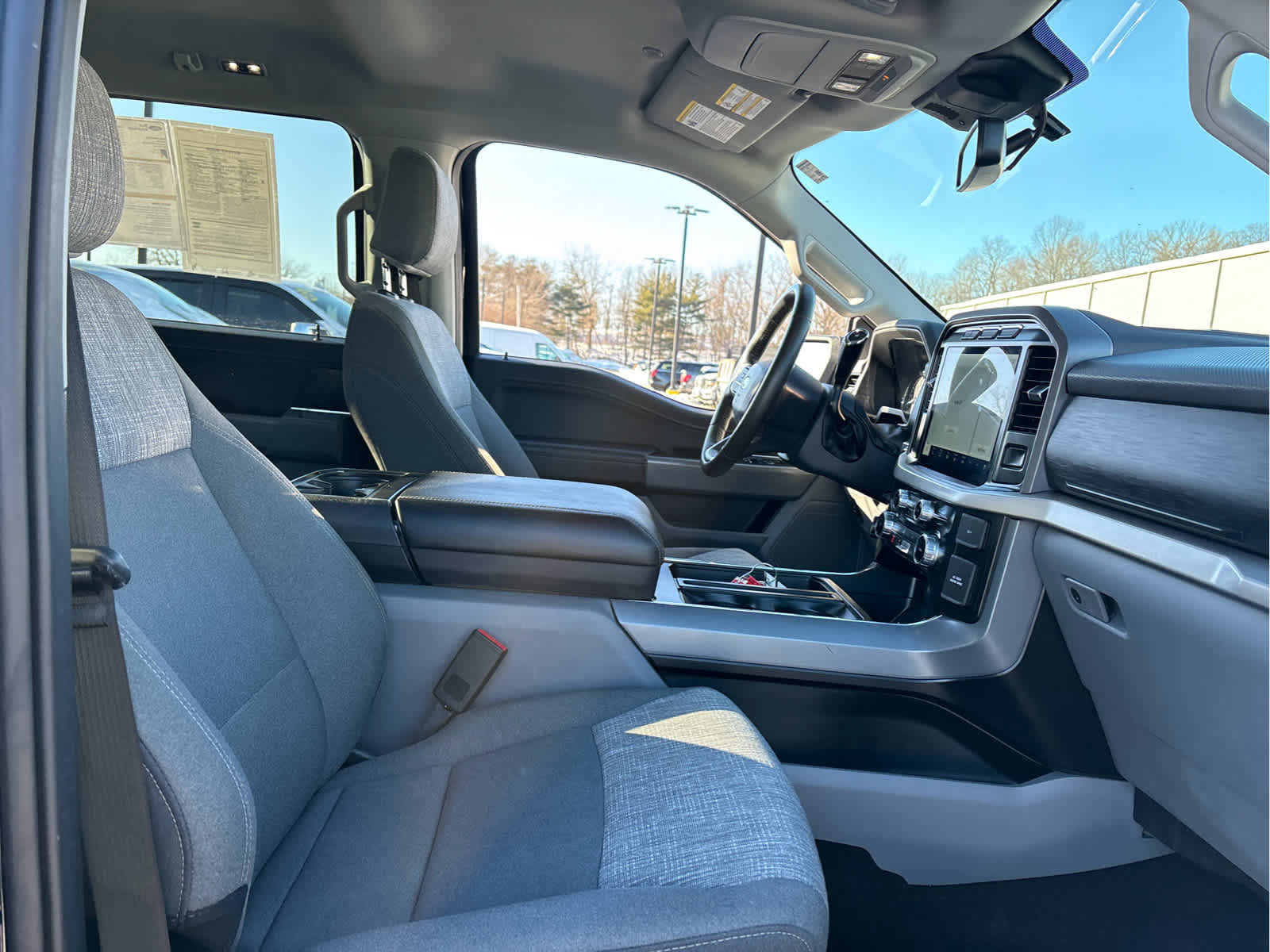 Certified 2022 Ford F150 XLT w/ Equipment Group 302A High image 29