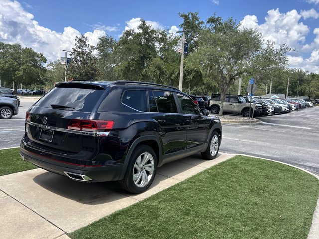Used 2021 Volkswagen Atlas SE FWD image 3