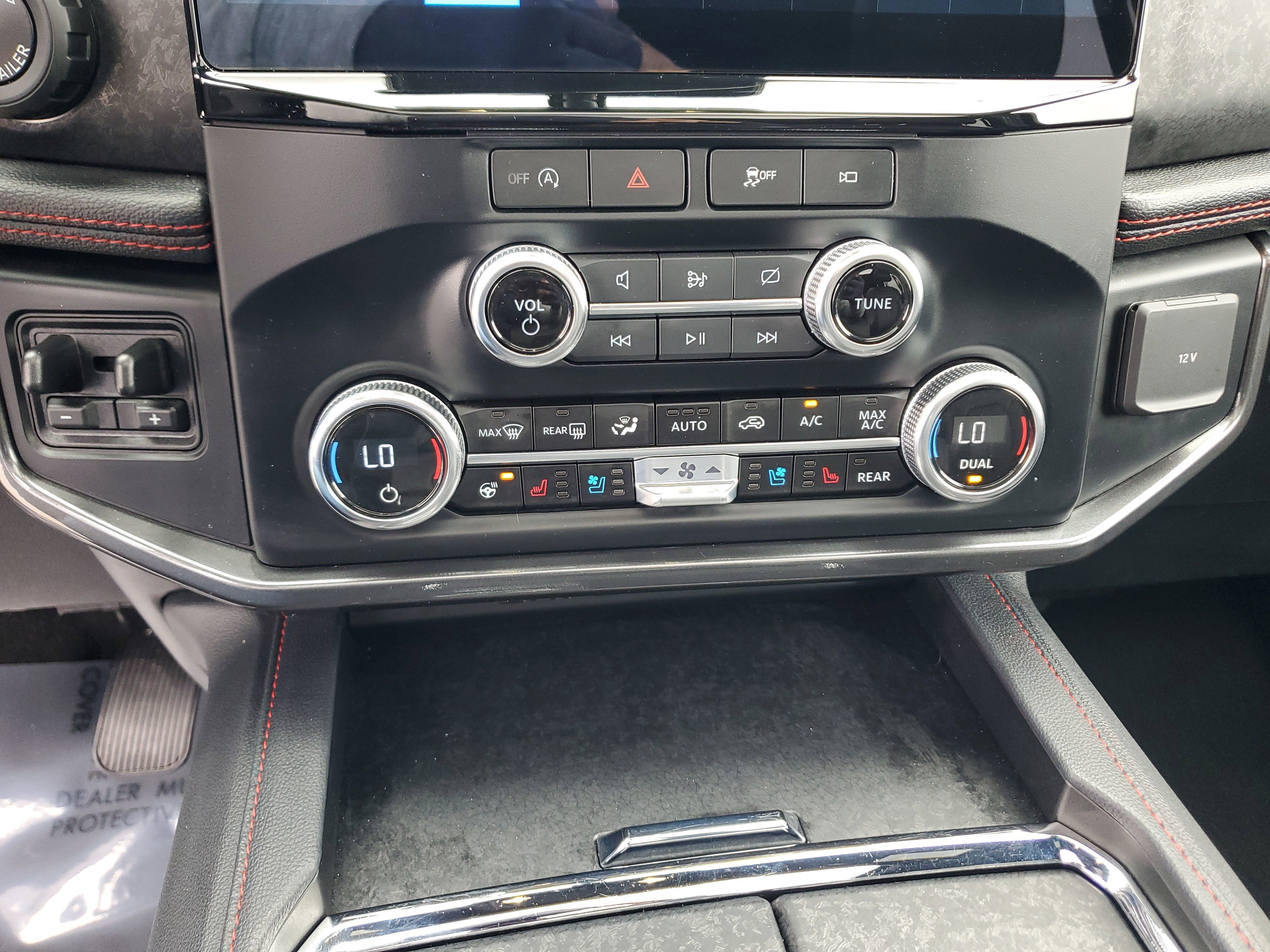 Certified 2023 Ford Expedition Limited image 25