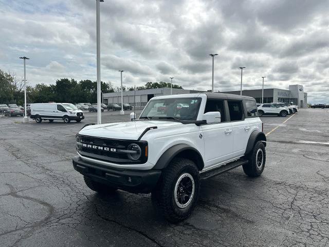 Certified 2023 Ford Bronco Outer Banks w/ Sasquatch Package AWD/4WD image 4
