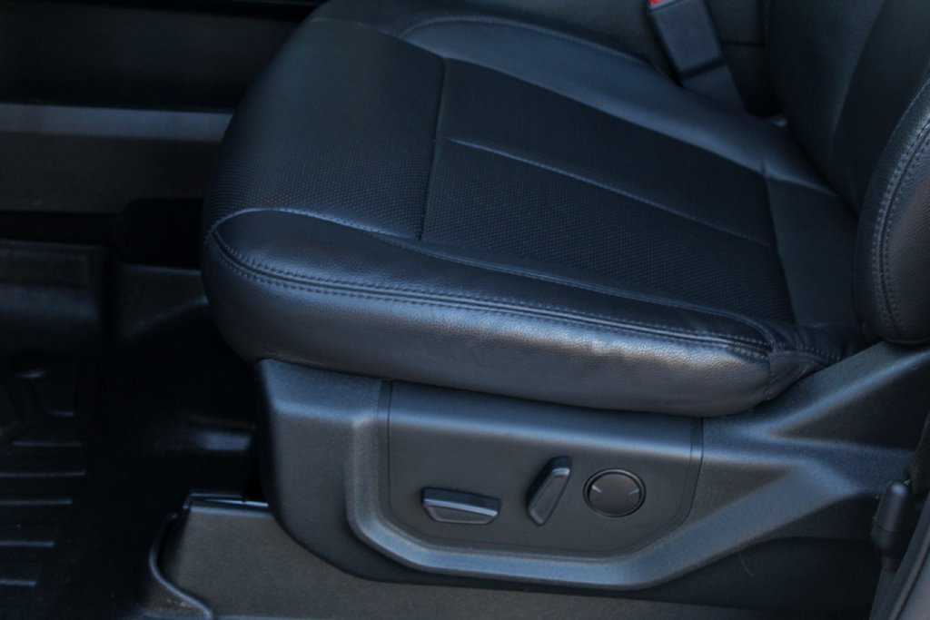Certified 2021 Ford Expedition XLT RWD image 26
