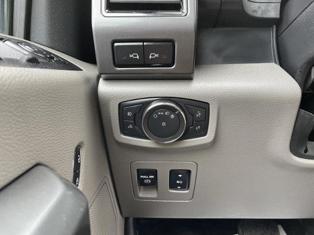 Certified 2018 Ford F150 XLT w/ Equipment Group 302A Luxury AWD/4WD image 16