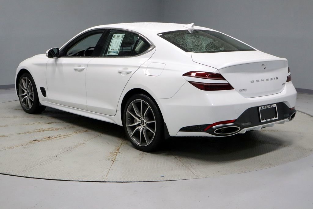 Used 2024 Genesis G70 2.5T AWD/4WD image 11
