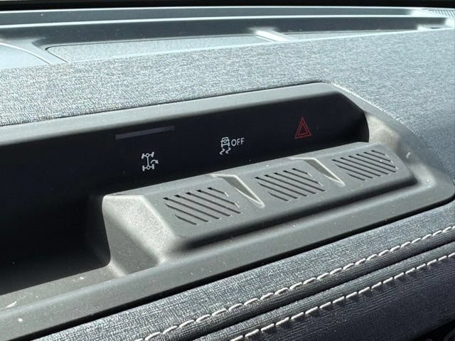 Certified 2025 Ford Bronco Outer Banks AWD/4WD image 45