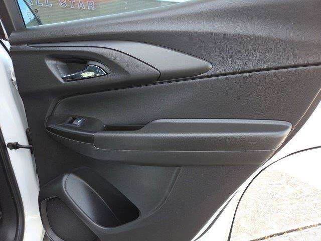 Used 2021 Chevrolet TrailBlazer LT w/ Premium Seating Package FWD image 24