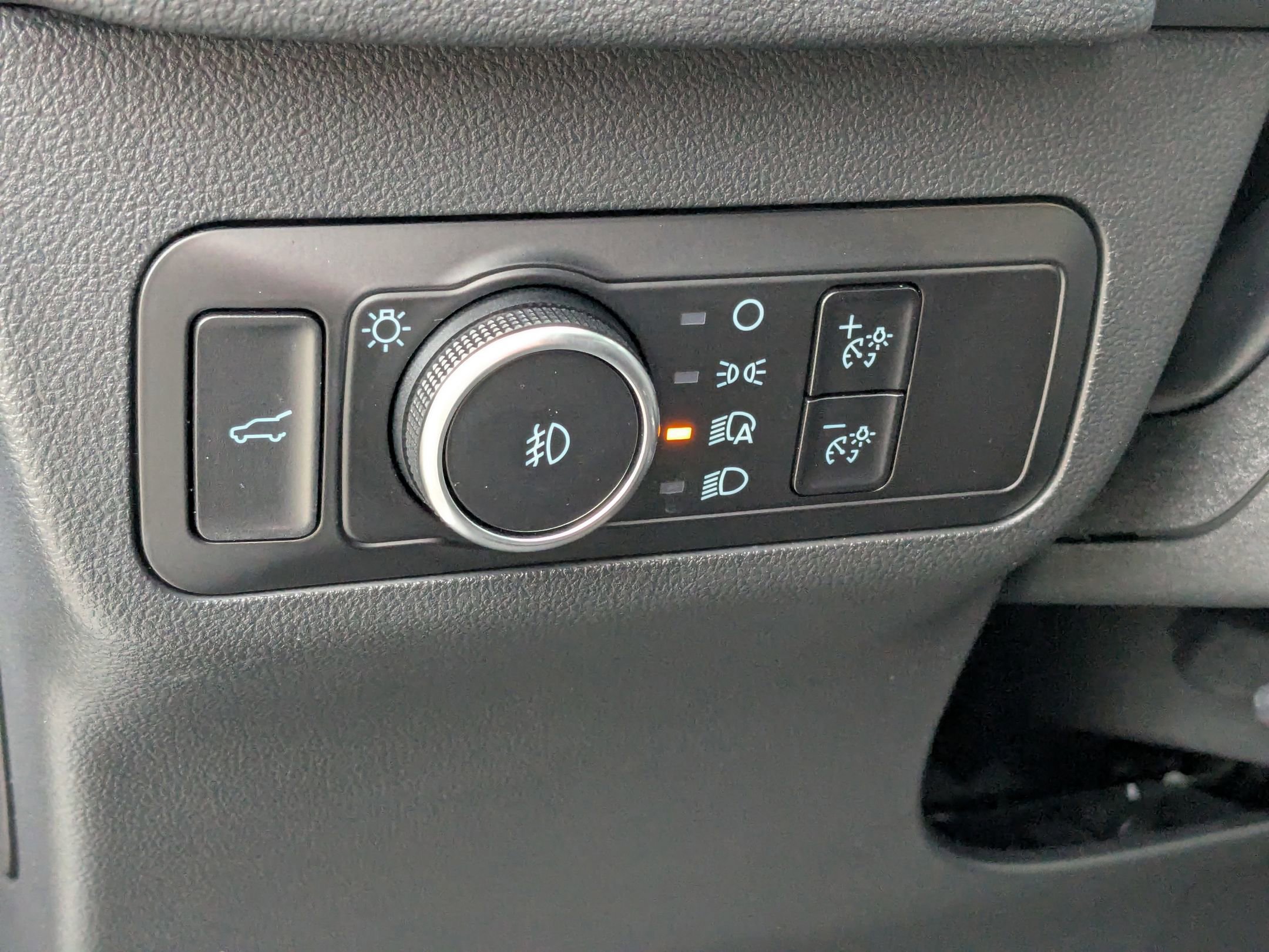 Certified 2023 Ford Escape ST-Line Select w/ Tech Pack #2 image 18