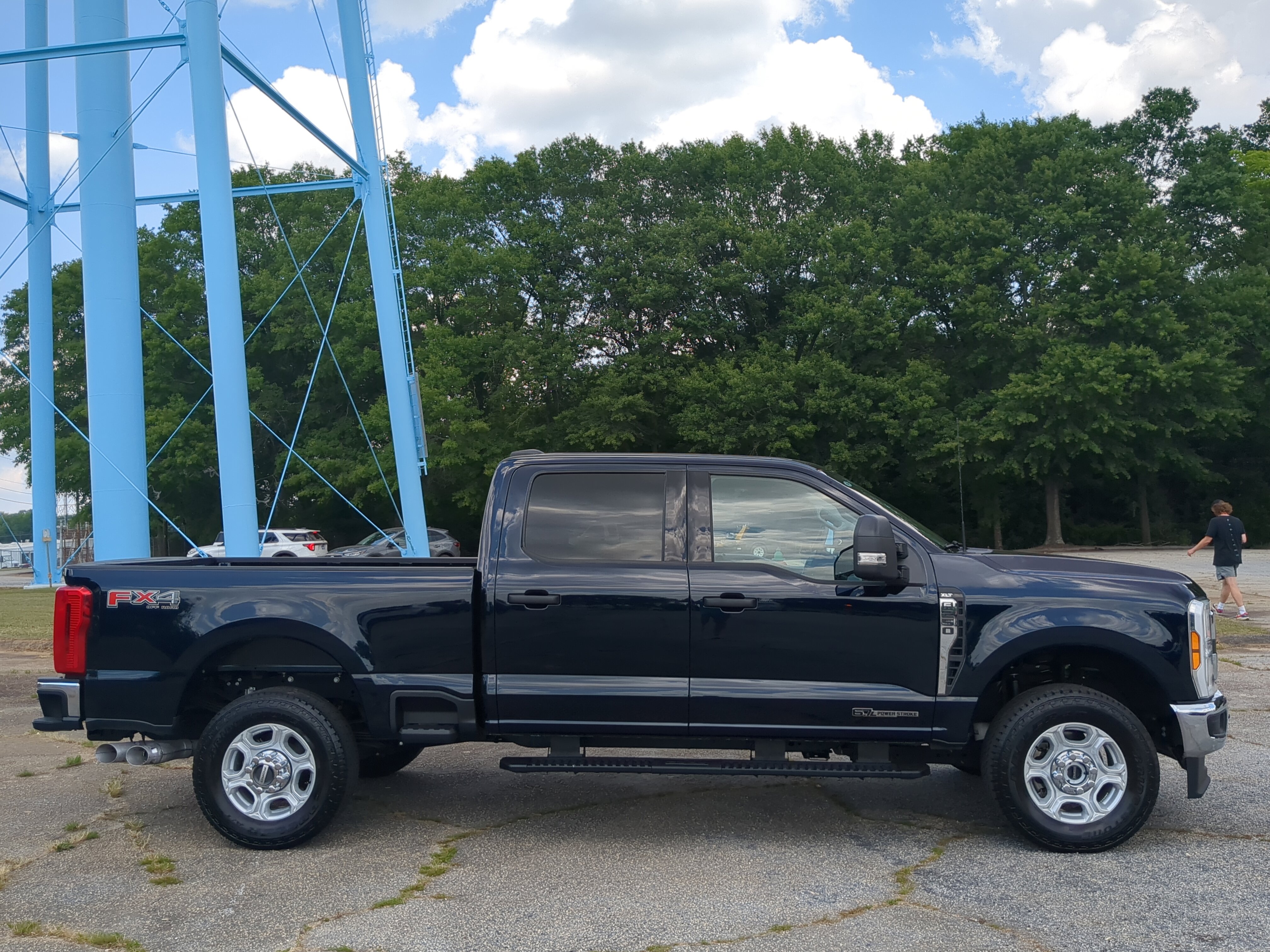 Certified 2025 Ford F250 XLT AWD/4WD image 2