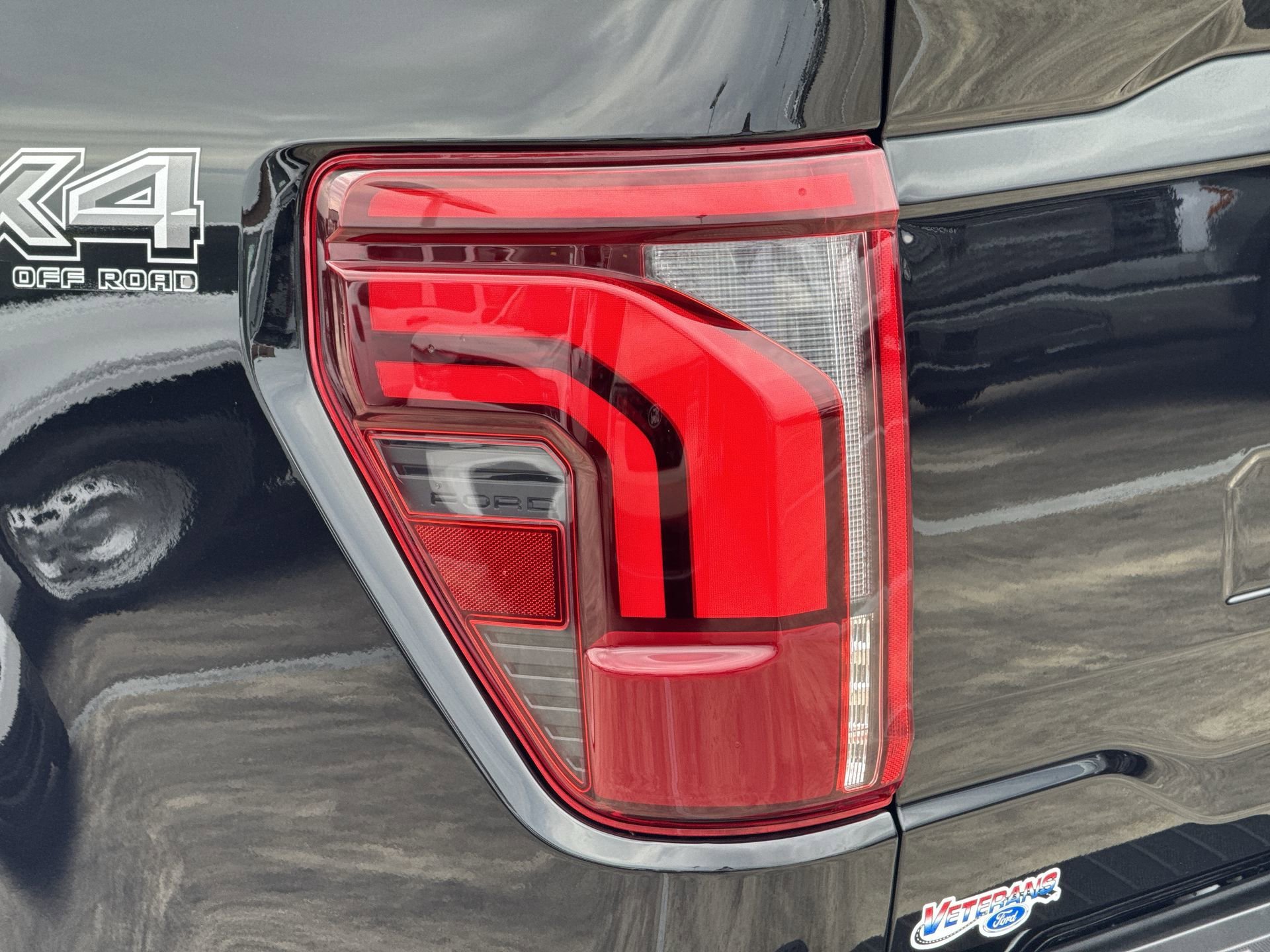 Certified 2025 Ford F150 Lariat w/ Equipment Group 501A Mid AWD/4WD image 38