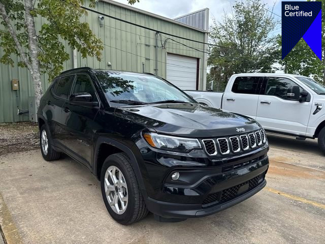 Used 2025 Jeep Compass Latitude