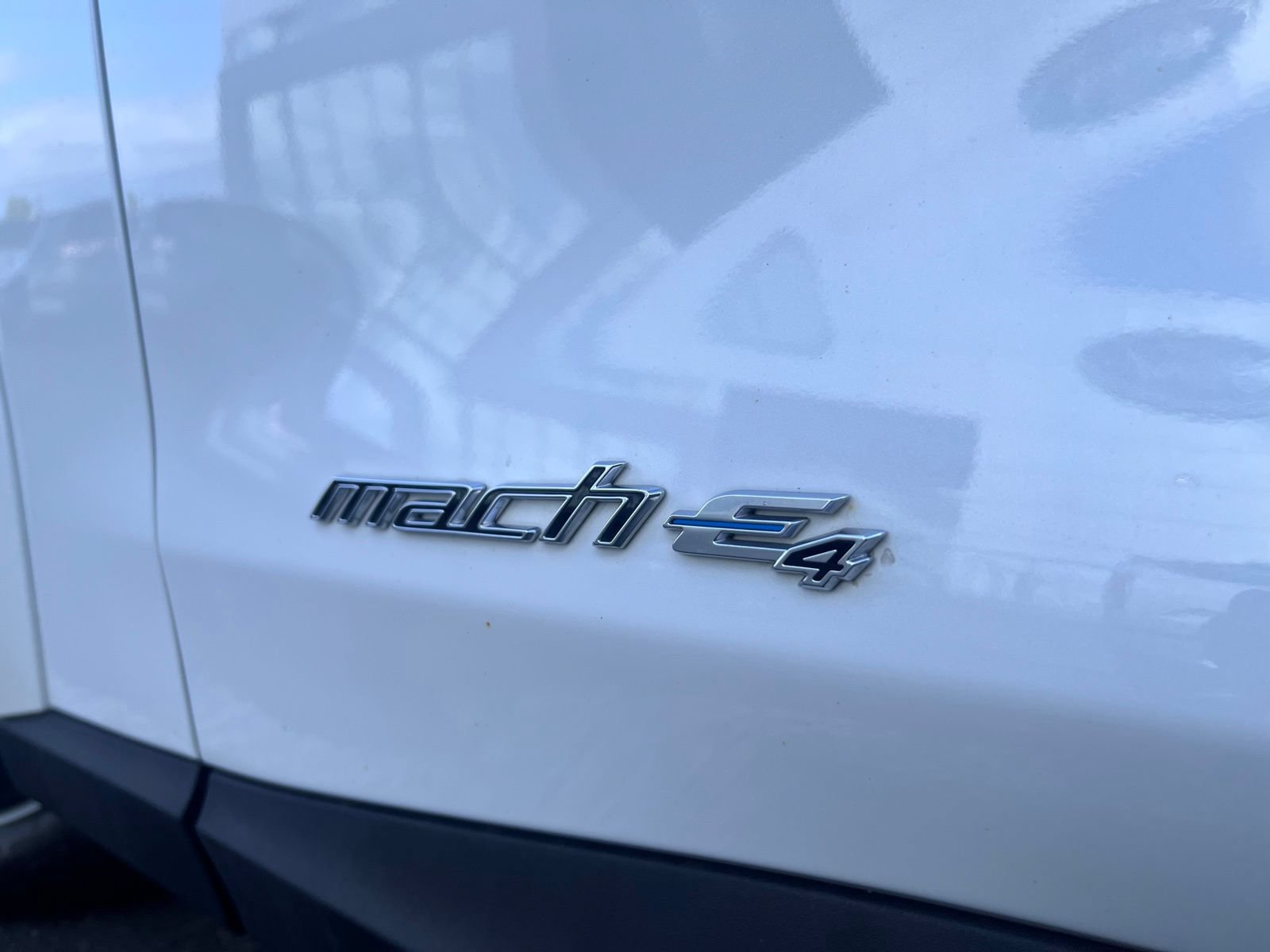 Certified 2025 Ford Mustang Mach-E Premium AWD/4WD image 15