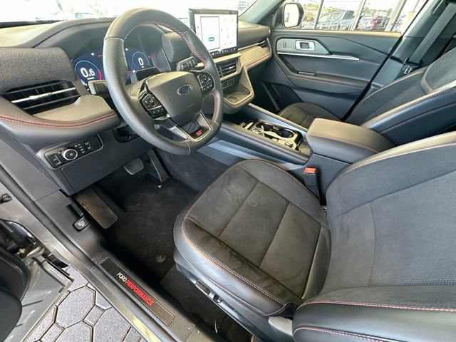 Certified 2025 Ford Explorer ST AWD/4WD image 17