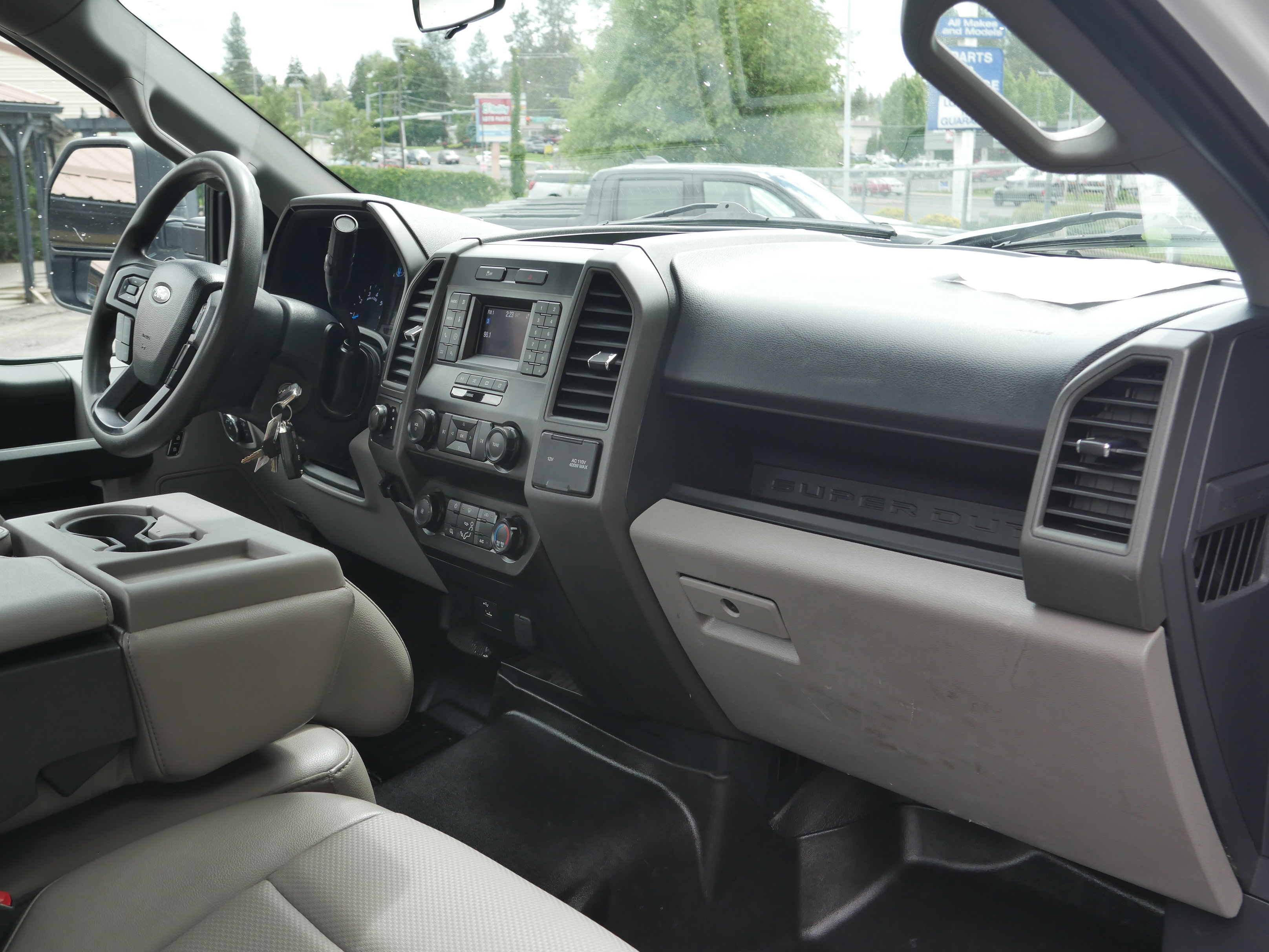 Certified 2022 Ford F250 4x4 Regular Cab Super Duty image 19