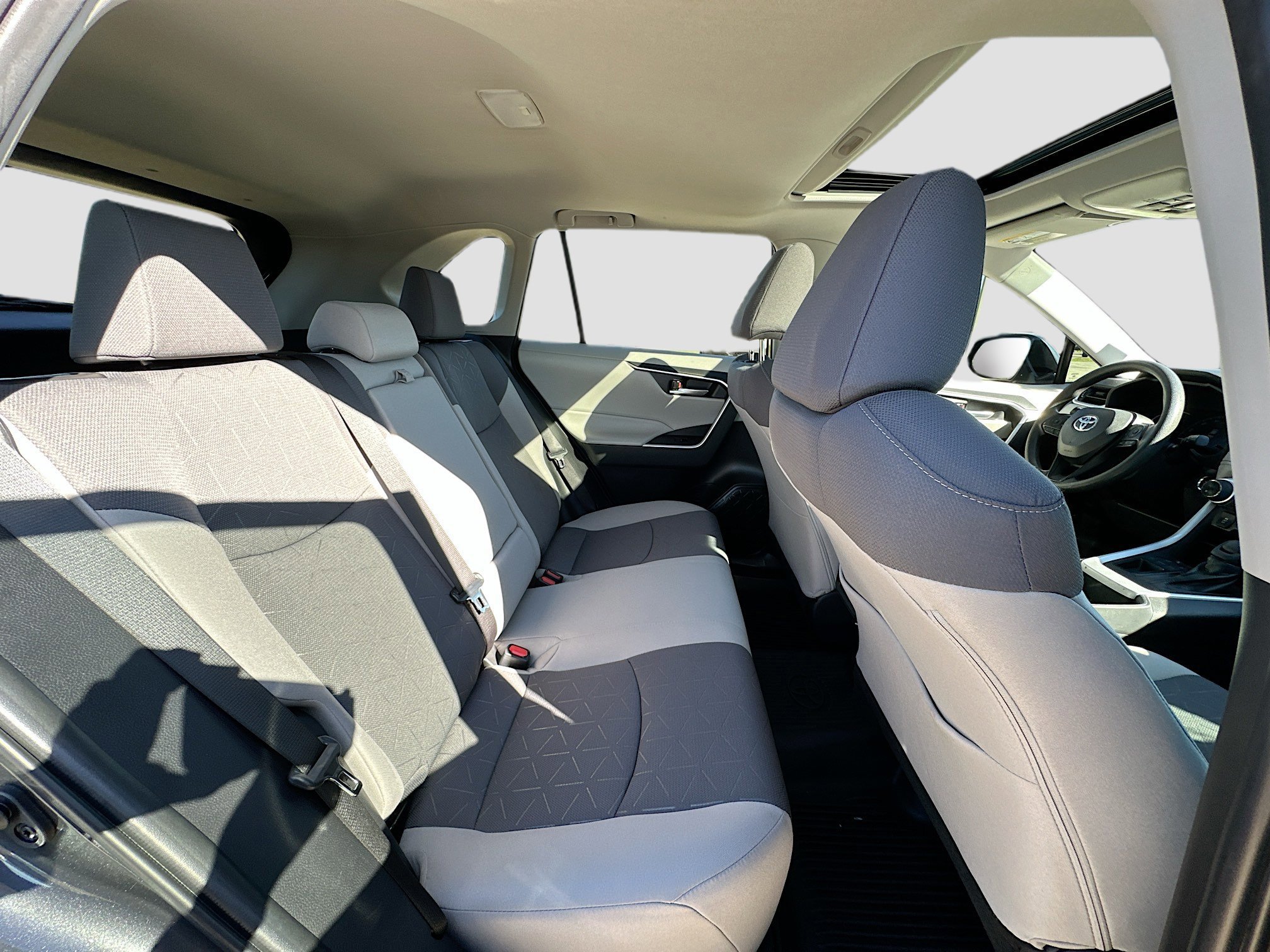 Used 2023 Toyota RAV4 XLE w/ Convenience Package image 26