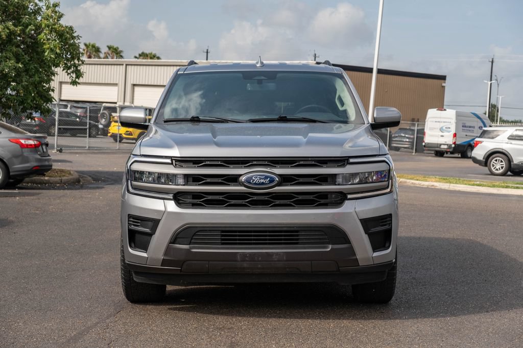 Certified 2024 Ford Expedition XLT RWD image 2