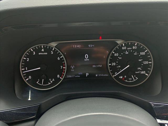 Used 2024 Nissan Pathfinder SV w/ Black Appearance Package AWD/4WD image 18