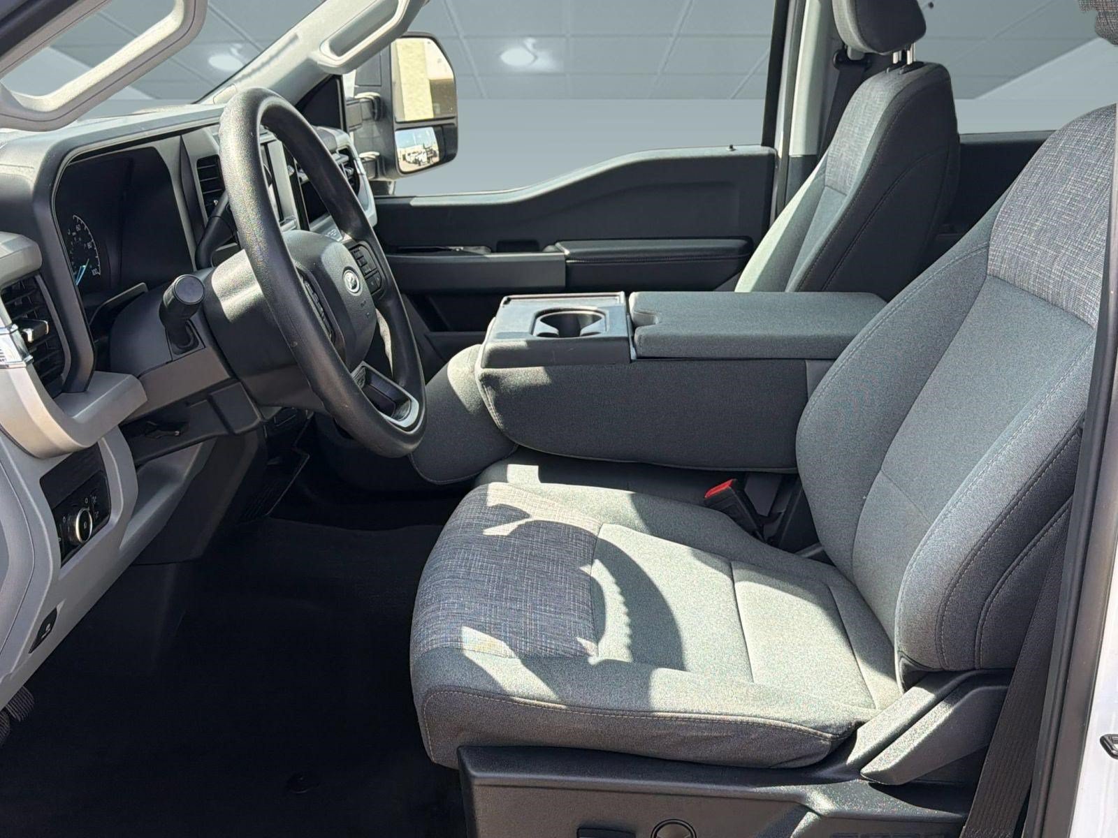 Certified 2024 Ford F250 XLT AWD/4WD image 5