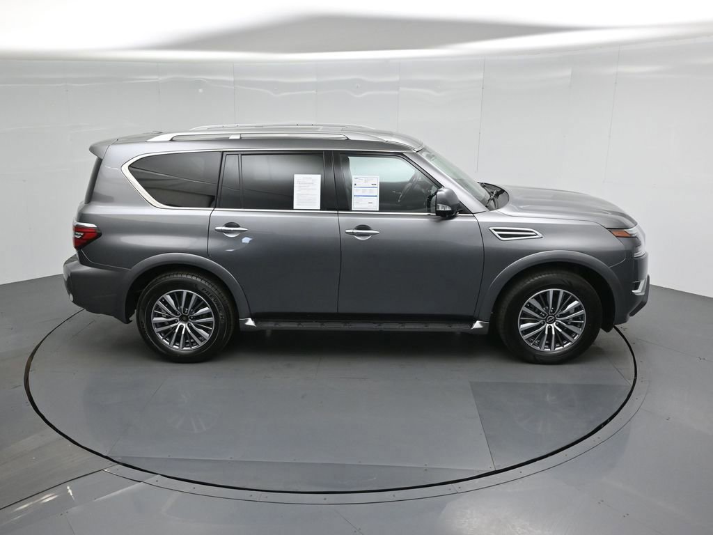 Used 2024 Nissan Armada SL image 9