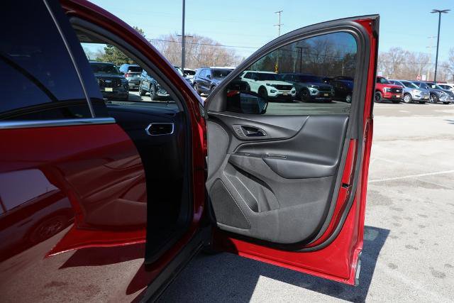 Used 2019 Chevrolet Equinox LT w/ Driver Convenience Package image 25