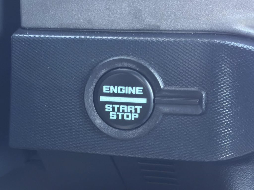 Certified 2023 Ford Bronco Outer Banks w/ Sasquatch Package AWD/4WD image 19