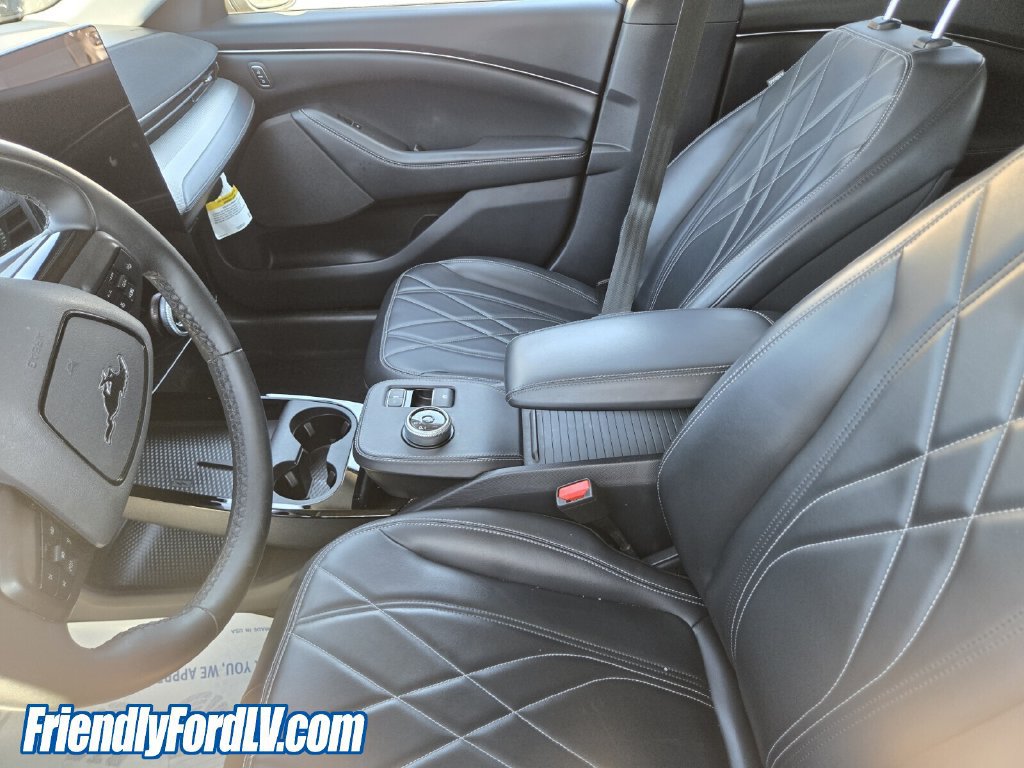 Certified 2023 Ford Mustang Mach-E Select RWD image 5