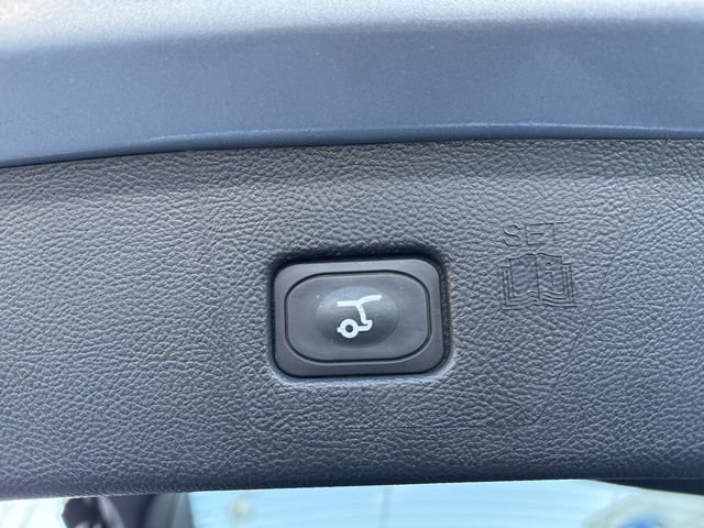 Certified 2024 Ford Edge SEL w/ Convenience Package image 10