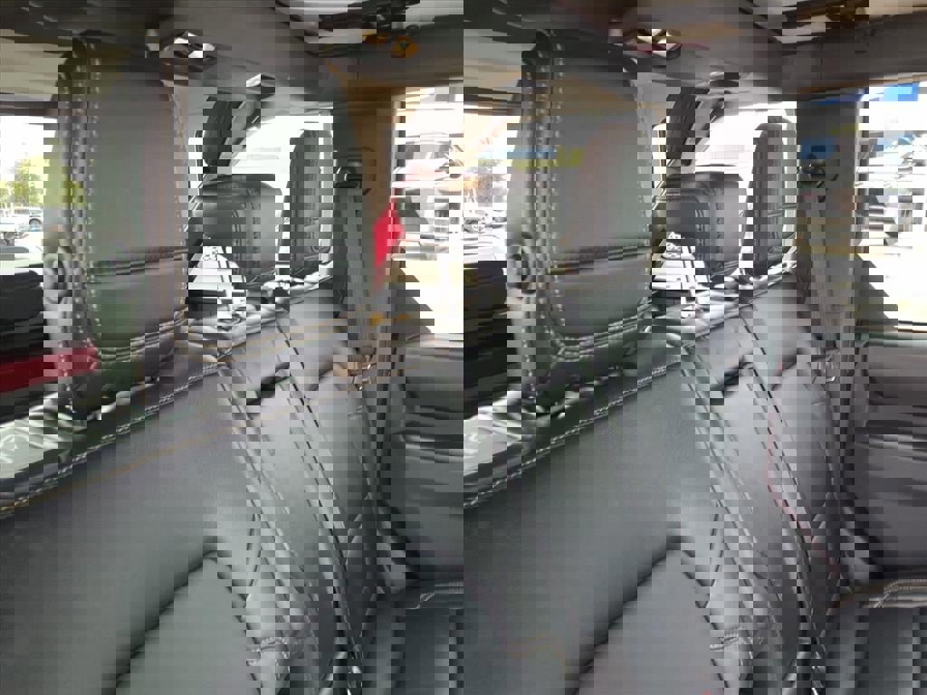 Certified 2025 Ford Bronco Badlands image 15