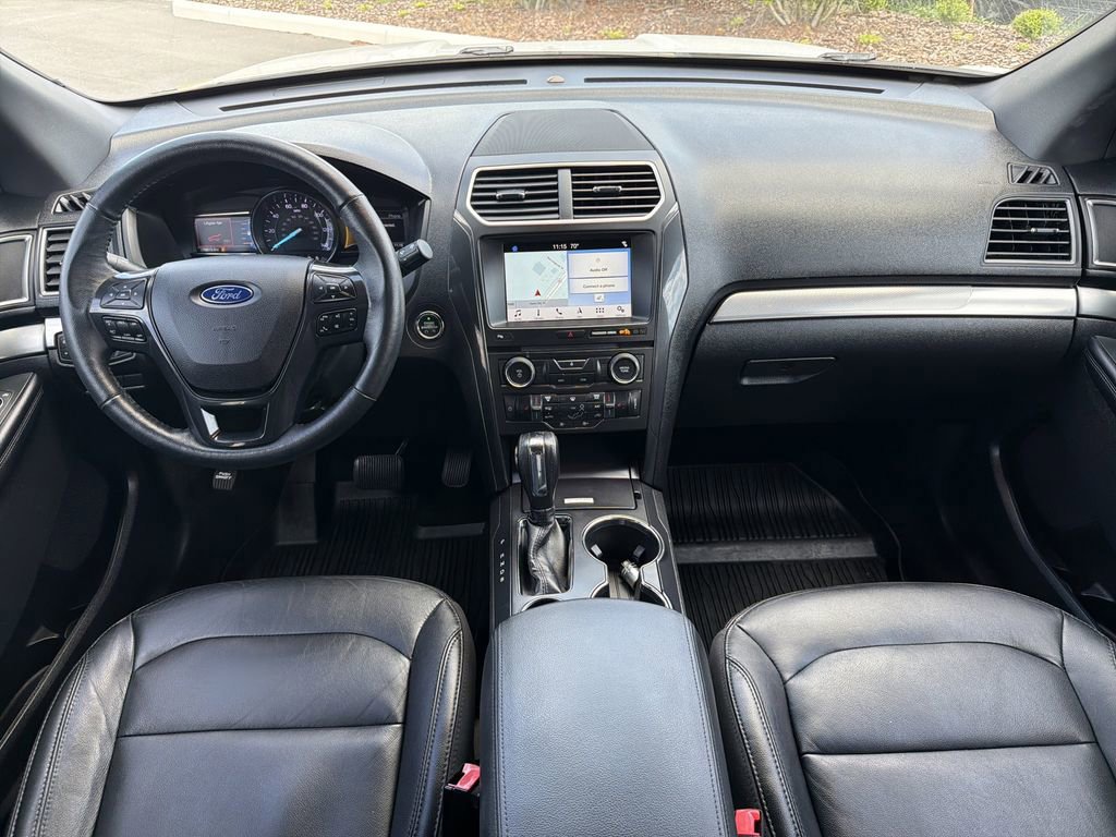 Certified 2018 Ford Explorer XLT w/ Equipment Group 202A image 12