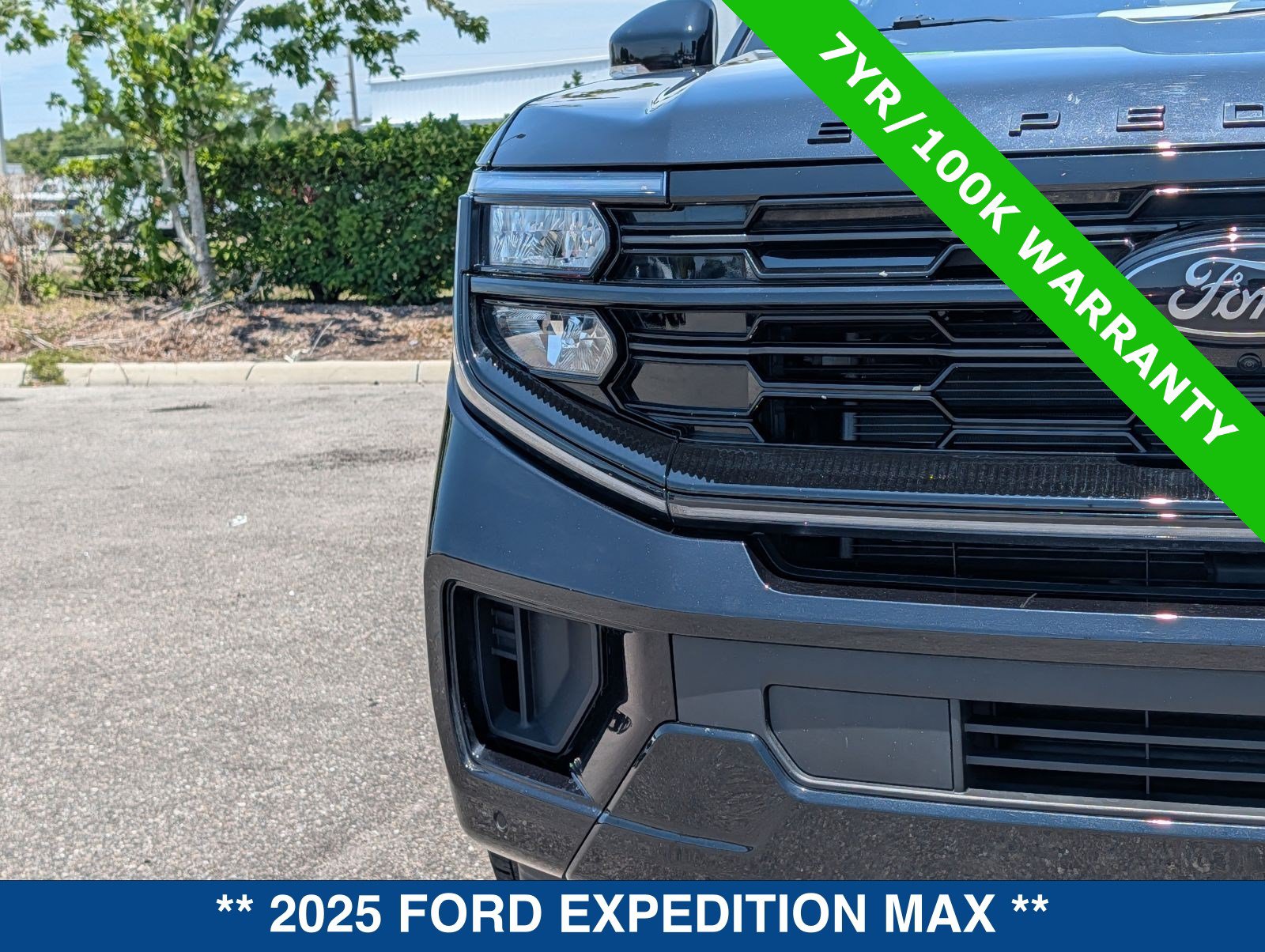 Certified 2025 Ford Expedition Max Platinum w/ Stealth Appearance Package AWD/4WD image 9