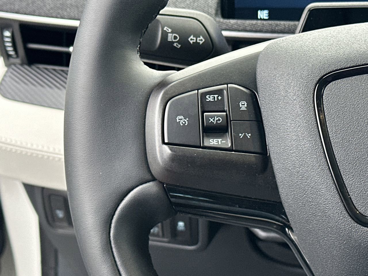 Certified 2023 Ford Mustang Mach-E Premium image 28