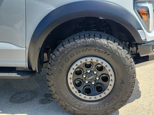 Certified 2025 Ford F150 Raptor AWD/4WD image 8