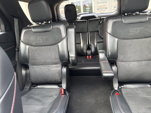 Certified 2025 Ford Explorer ST w/ Sun And Sound Package RWD image 15
