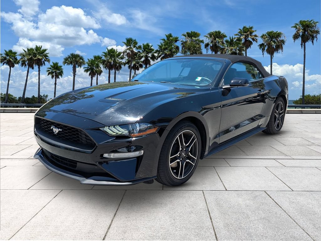 Certified 2020 Ford Mustang Premium RWD image 3