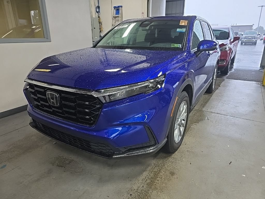 Used 2025 Honda CR-V EX image 2