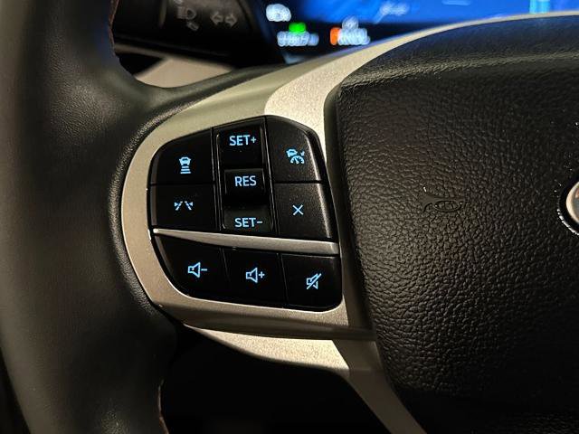 Certified 2025 Ford Explorer Active image 19