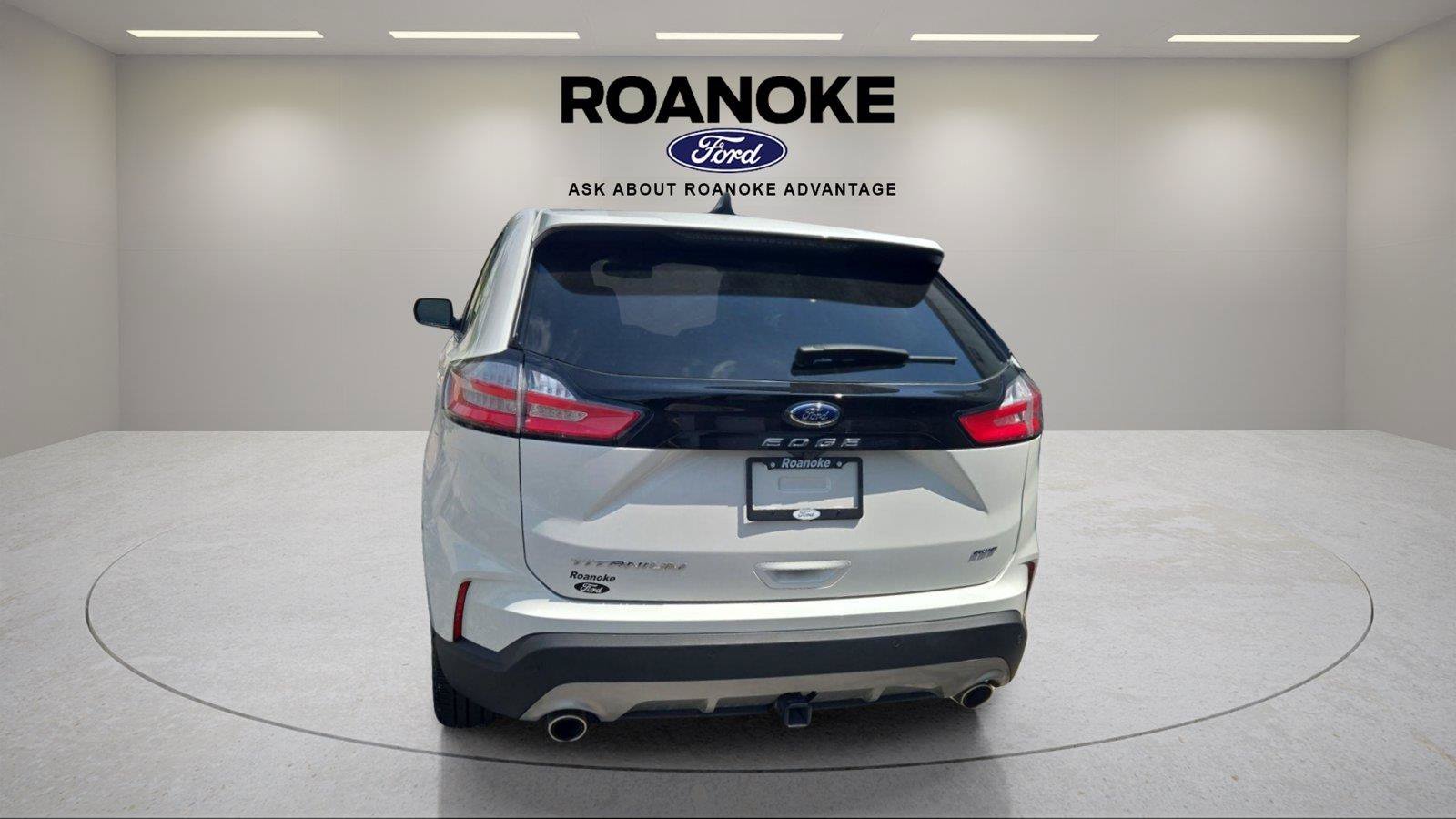 Certified 2024 Ford Edge Titanium w/ Equipment Group 301A AWD/4WD image 10
