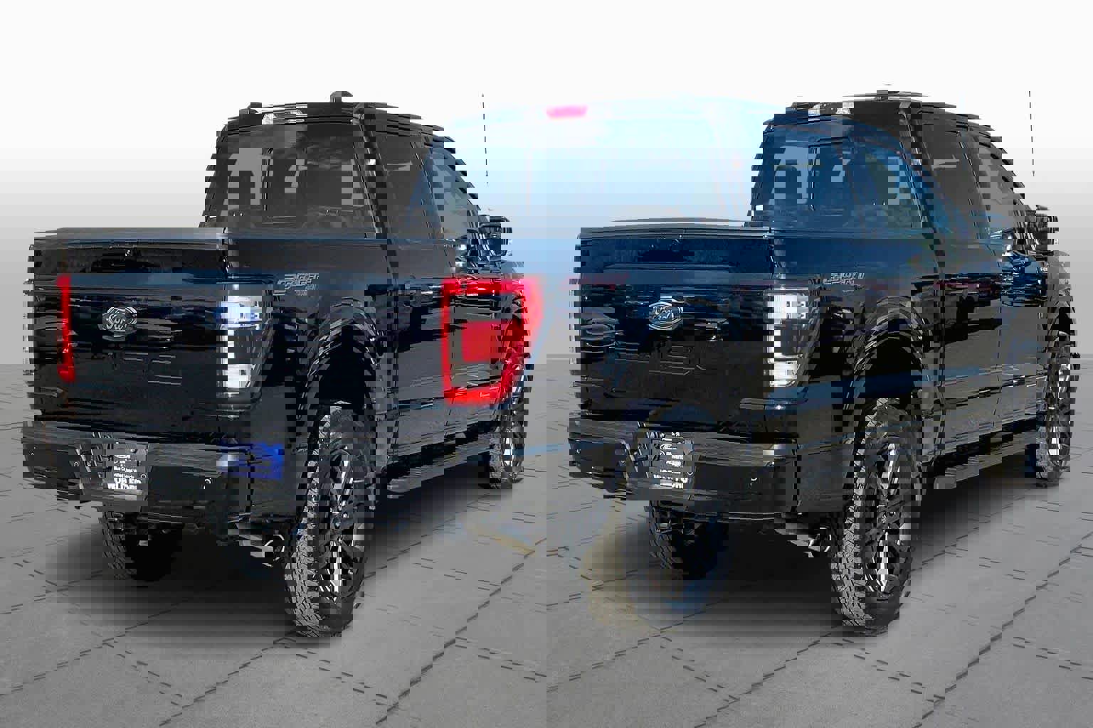 Certified 2023 Ford F150 Lariat w/ Equipment Group 502A High image 3