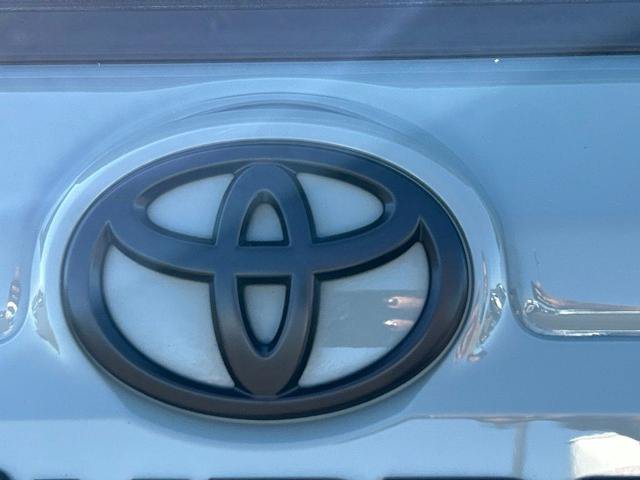 Used 2022 Toyota 4Runner Trail Special Edition AWD/4WD image 25