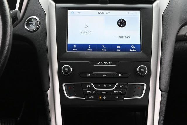 Certified 2020 Ford Fusion SE image 28