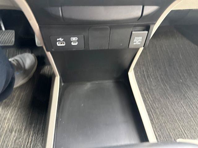 Used 2025 Honda Odyssey EX-L image 17