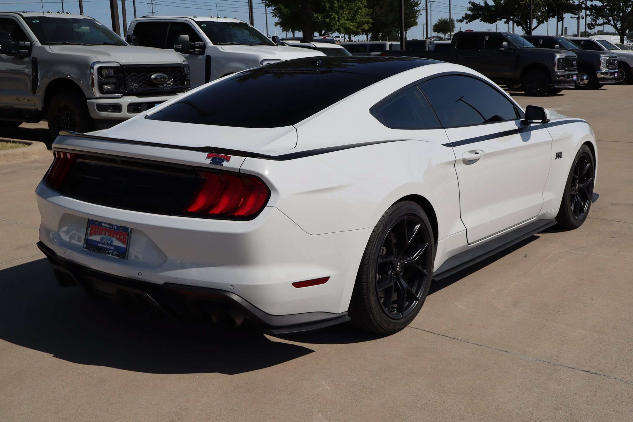 Certified 2020 Ford Mustang GT Premium w/ Black Accent Package RWD image 3