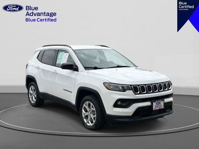 Used 2024 Jeep Compass Latitude AWD/4WD image 4