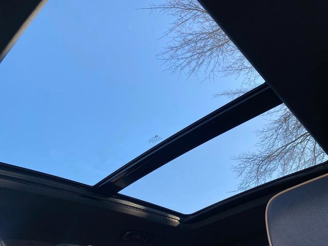 Used 2019 Chevrolet Blazer Premier w/ Sun and Wheels Package image 26