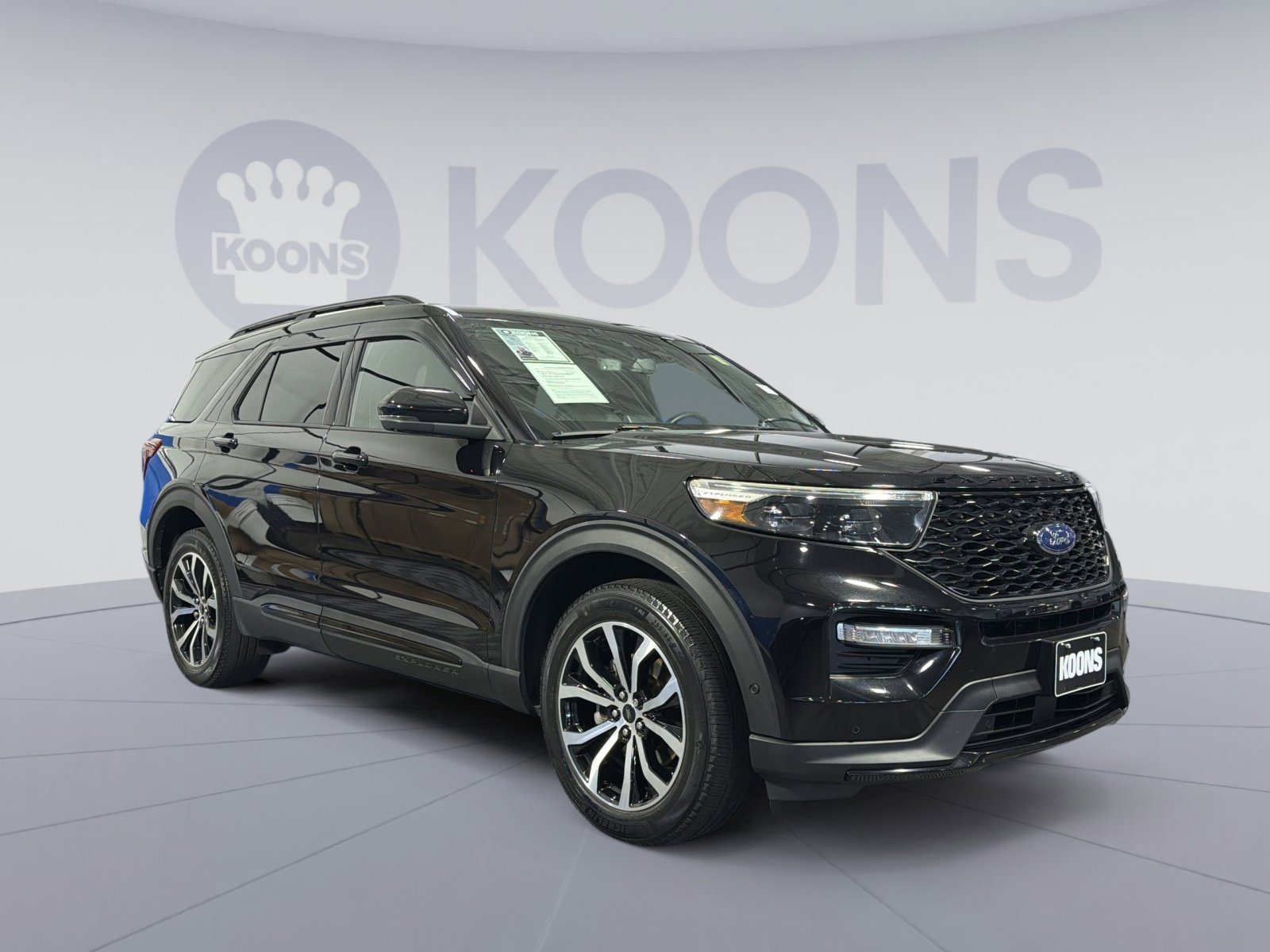 Certified 2020 Ford Explorer ST w/ Premium Technology Package AWD/4WD image 10